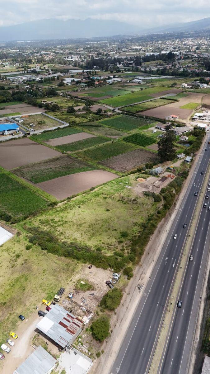 Venta Terreno. 1 Has Tababela. Excelente Oportunidad de Inversion. Provincia de Pichincha — imagen 4