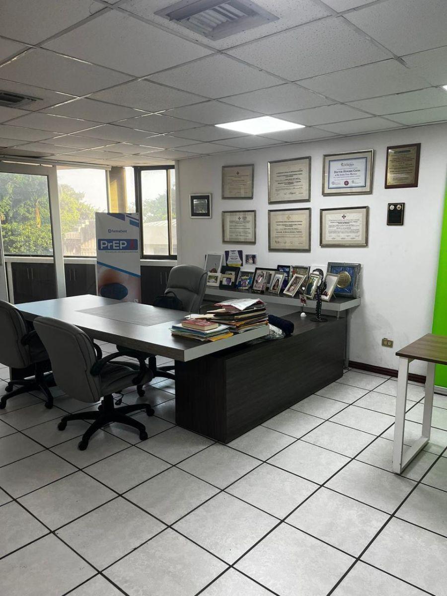 Venta Oficina Frente Al Malecón 2000 | Vista Al Río | 160 m² | Edificio El Fortín (Wl), Guayas — imagen 3