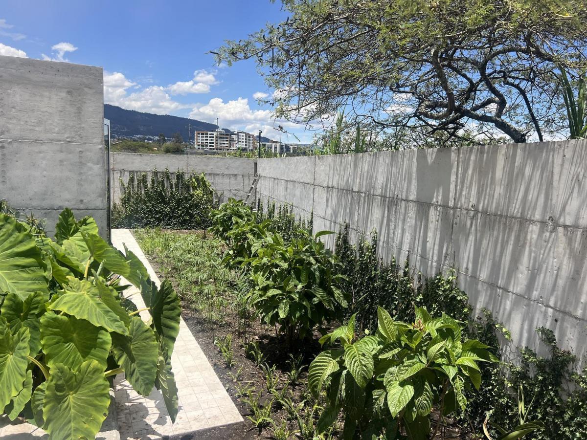 Tumbaco - Via Intervalles Terrenos de Venta en Urbanizacion Privada — imagen 5