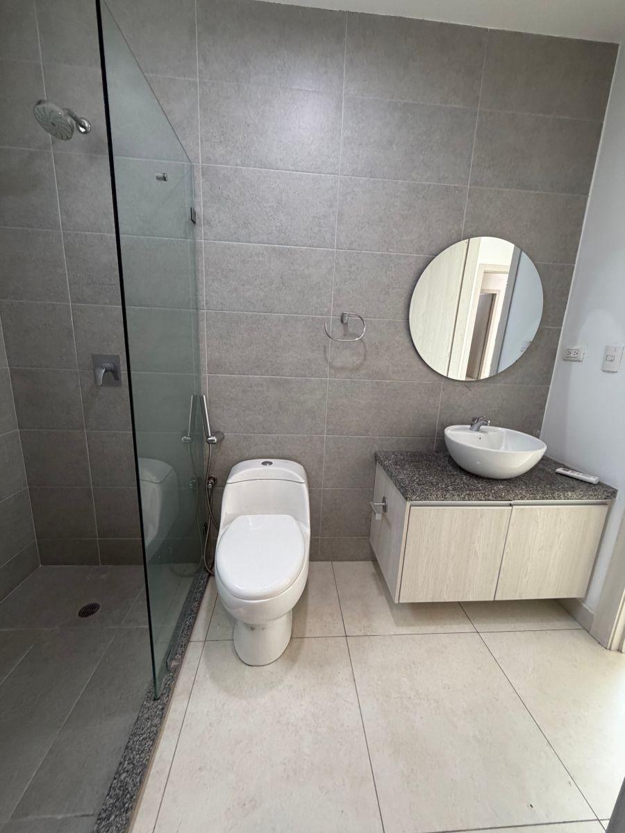 100 Olivos Parc Departamento en Alquiler o Venta 3 Dorm., Guayas — imagen 3