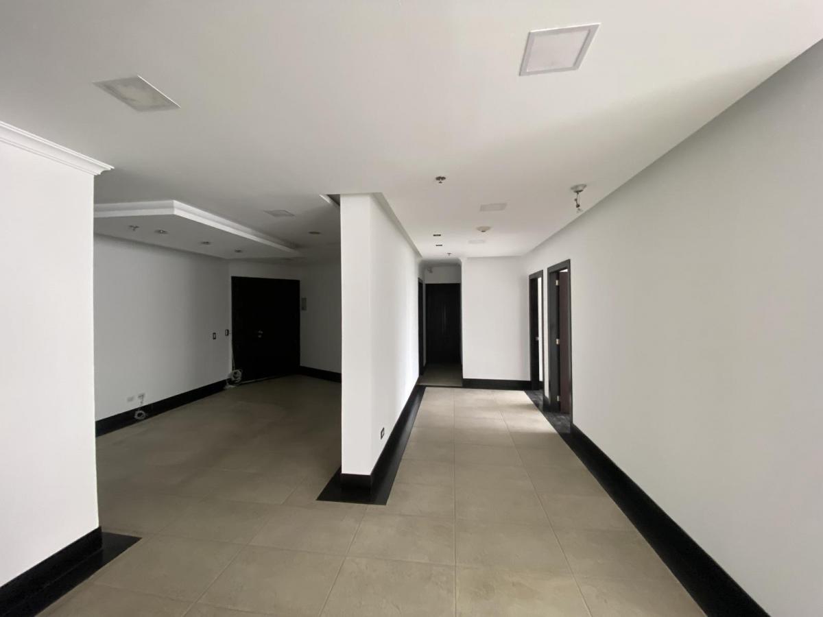 Oportunidad. Oficina de Venta Ubicada en Edificio Altana Plaza. Coruña y San Ignacio — imagen 4