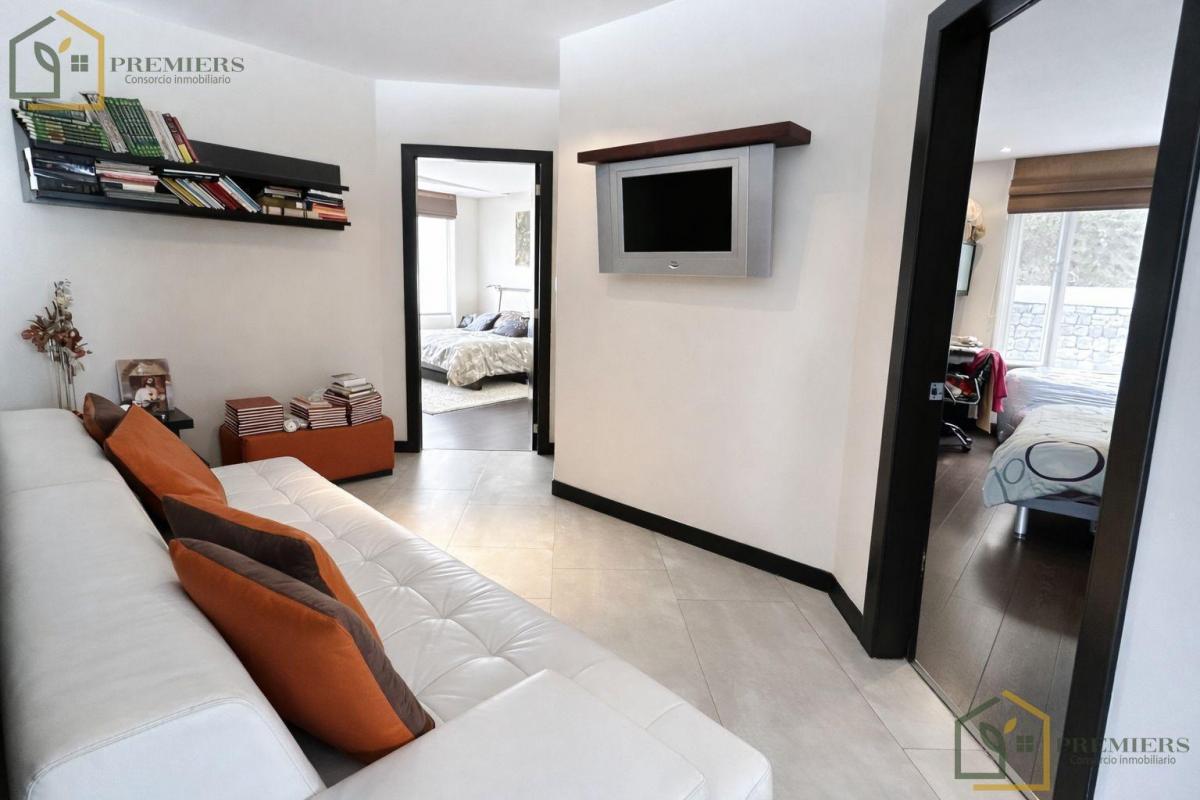 Venta Departamento Duplex 4 Dorm. Cumbaya — imagen 3