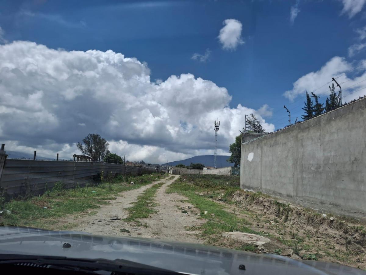 Terreno de Venta en Zabala, Calderón — imagen 4