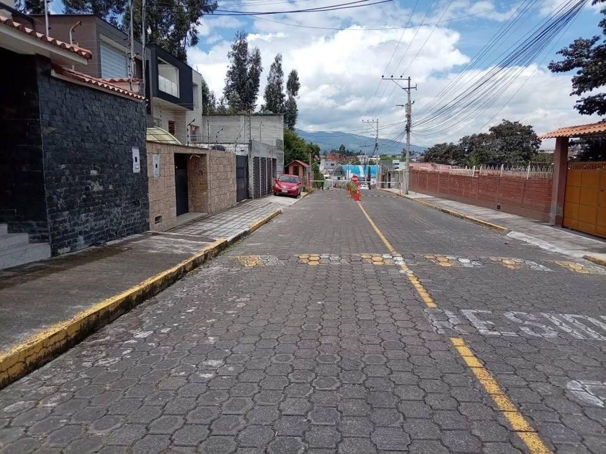 Venta de Terreno en La Urbanizacion San Francisc O — imagen 4