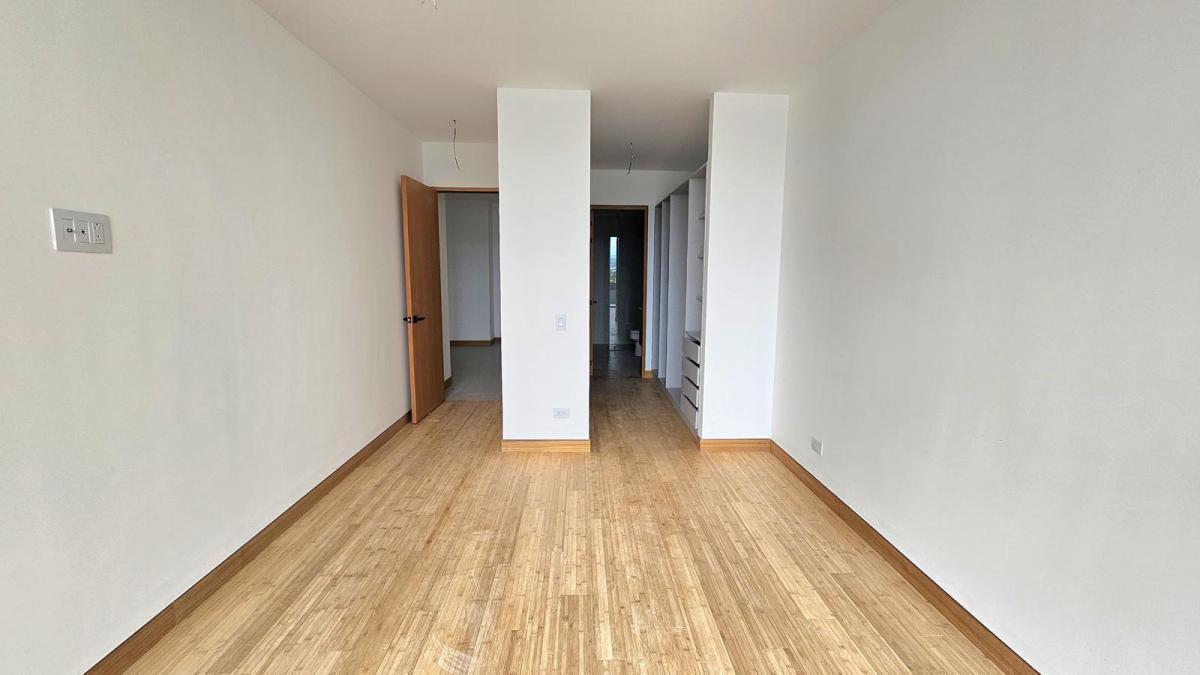 Venta Departamento con Vista en Cumbayá — imagen 3
