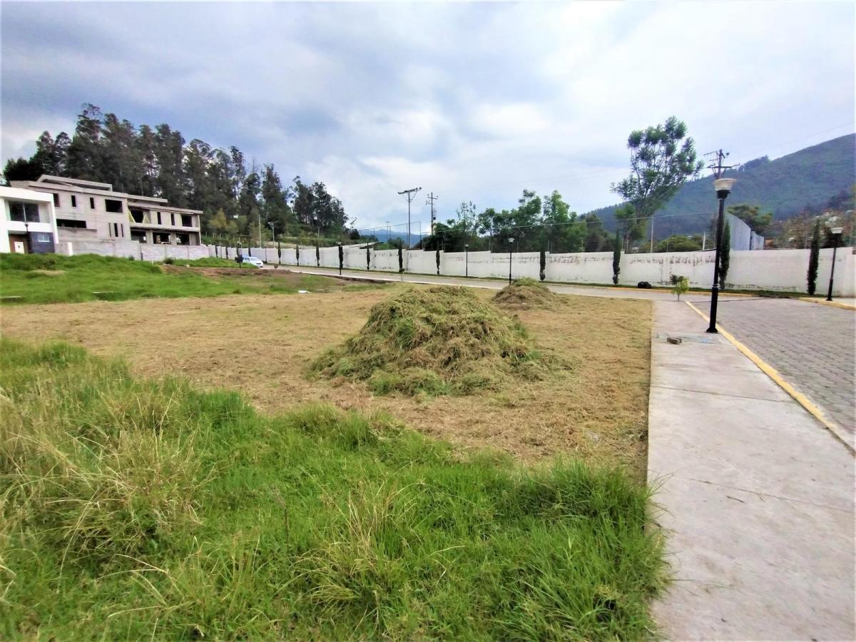 Venta Terreno Esquinero 380 m² Dentro de Conjunto - Valle de Los Chillos — imagen 3