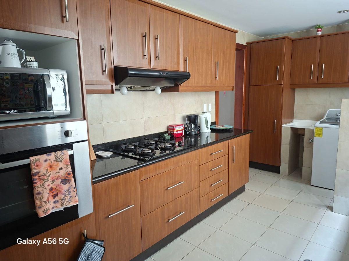 Vendo Moderno, Cómodo y Luminoso Departamento Quito Tenis — imagen 5