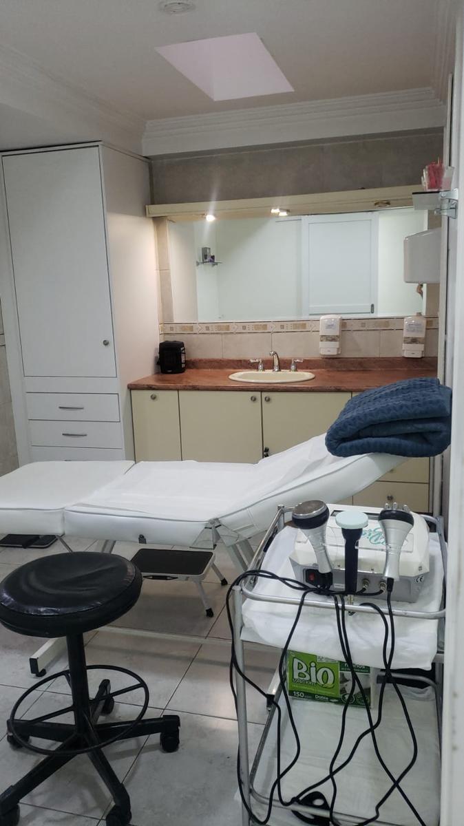Consultorio o Clínica de Venta en República de El Salvador — imagen 4