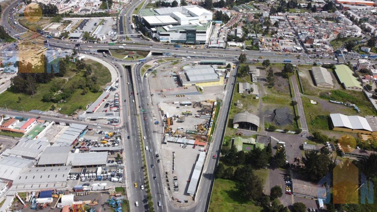 Vendo Terreno Comercial Panamericana Norte Calderon Carapungo Portal Shopping — imagen 4