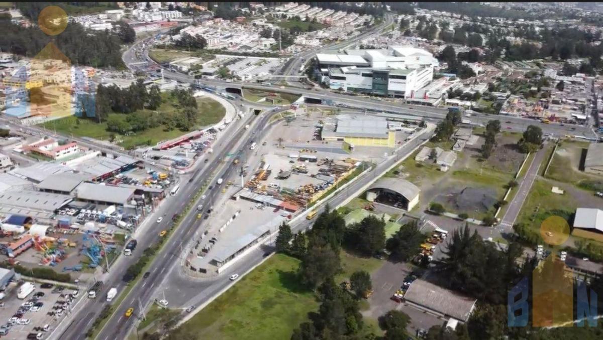 Vendo Terreno Comercial Panamericana Norte Calderon Carapungo Portal Shopping — imagen 3