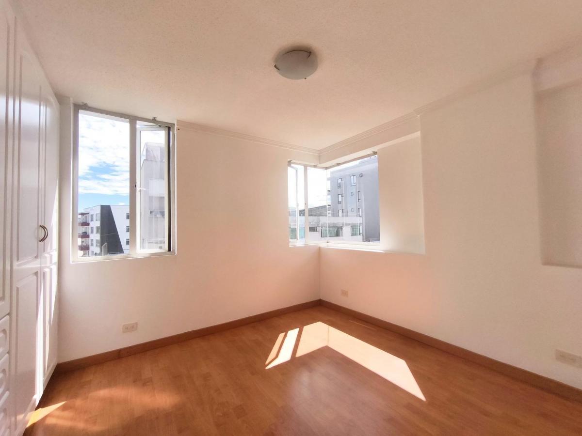 Departamento en Venta 120 m² Sector Embajada Americana 3 Habitaciones — imagen 3