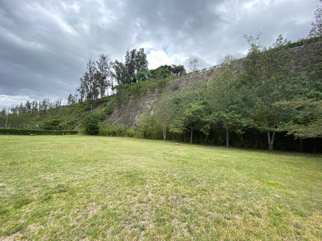 Terreno de 1855,04 m² de Venta en Urb. La Quinta Cumbayá — imagen 4