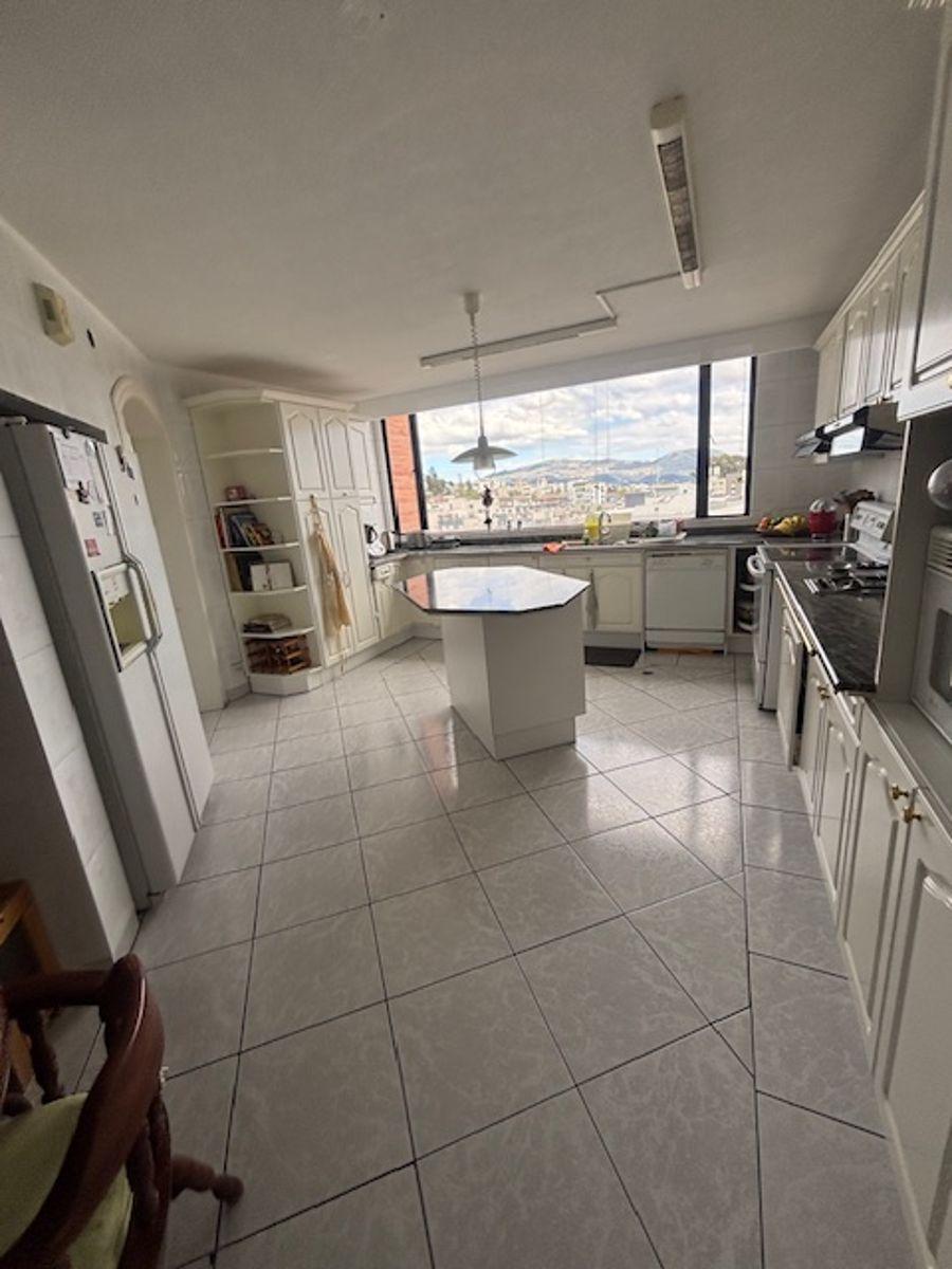 Vendo o Arriendo Departamento en El Quito Tenis — imagen 4