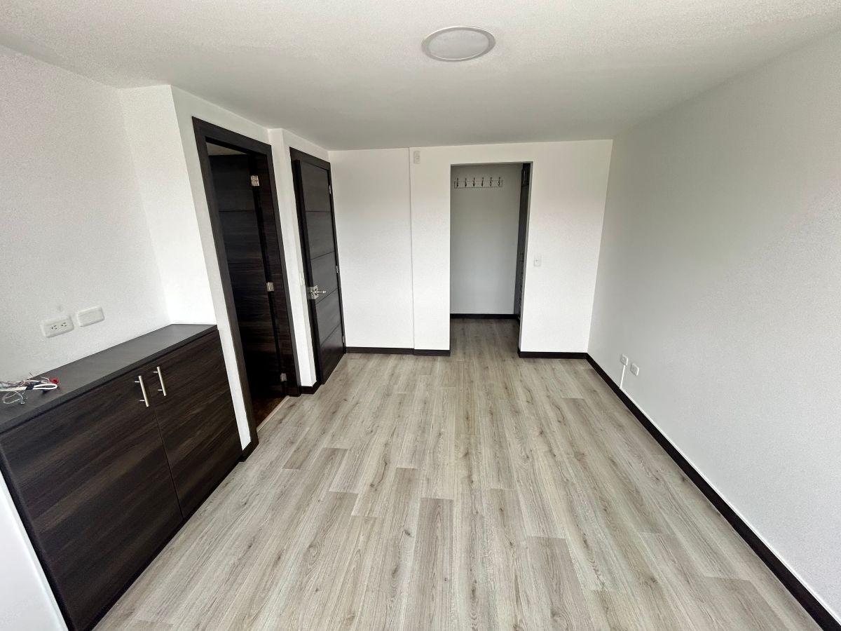 Venta Casa Moderna Cuatro Dorm. Terrraza — imagen 5