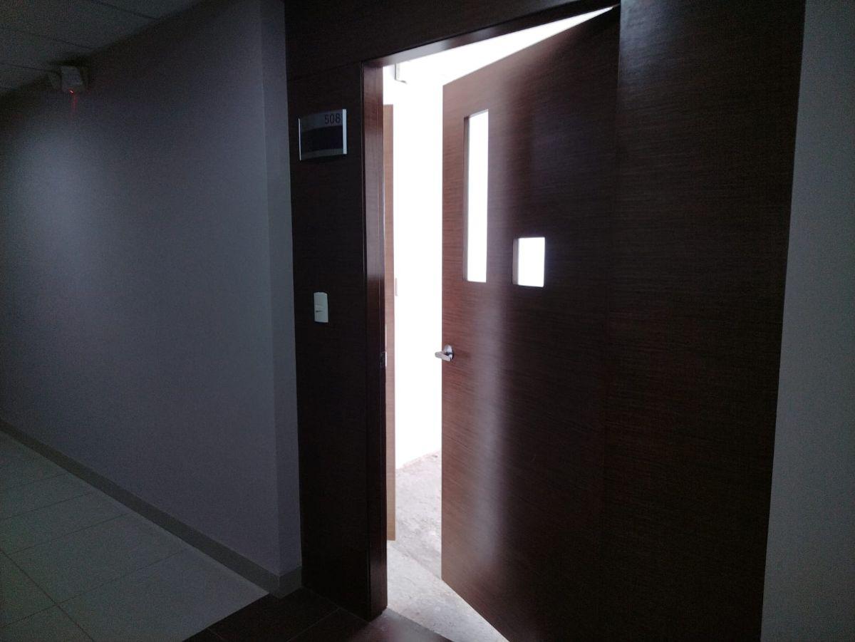 Oficina Comercial de 48 m² en Venta en Norte de Guayaquil, Guayas — imagen 4