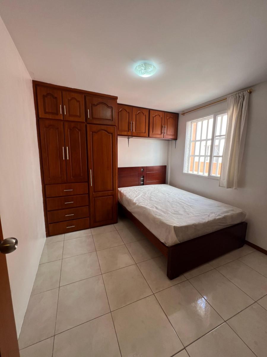 Venta - de - Casa - 151 m² - en - Llano Grande — imagen 3