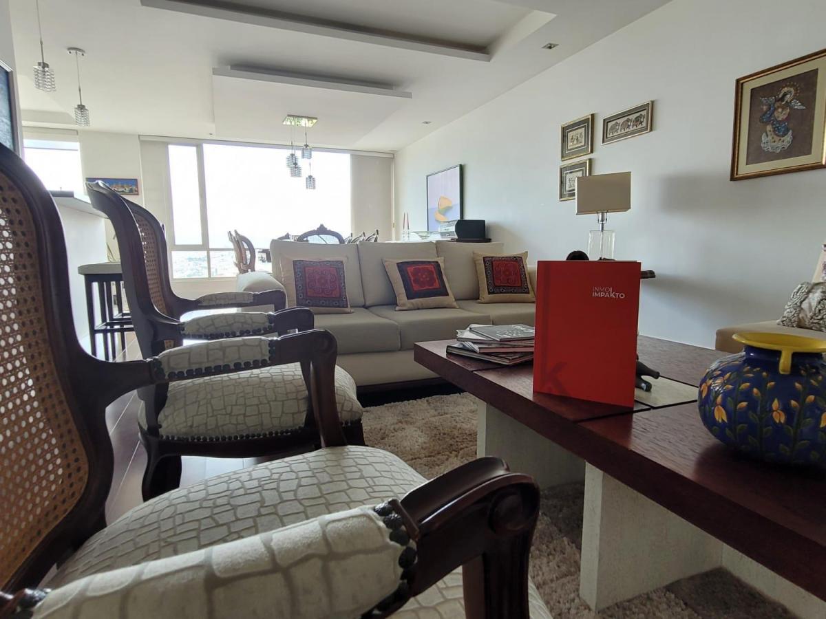 Departamento de Venta en Quito Tenis con Vista 360 Grados — imagen 3
