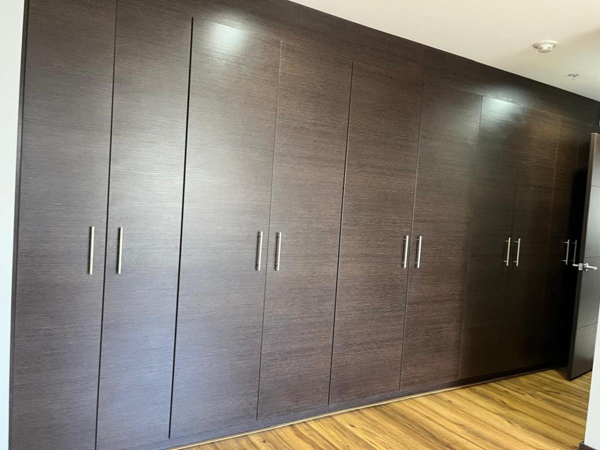 Vendo Lujoso Dpto 3 Dor Sector Santa Lucia Cumbaya — imagen 5