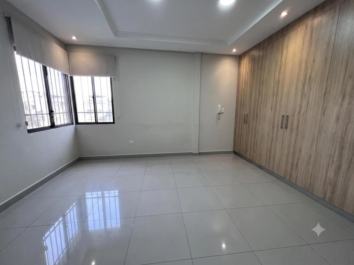 Vendo Depar en La Urb. Santa Cecilia Los Ceibos, Guayas — imagen 3