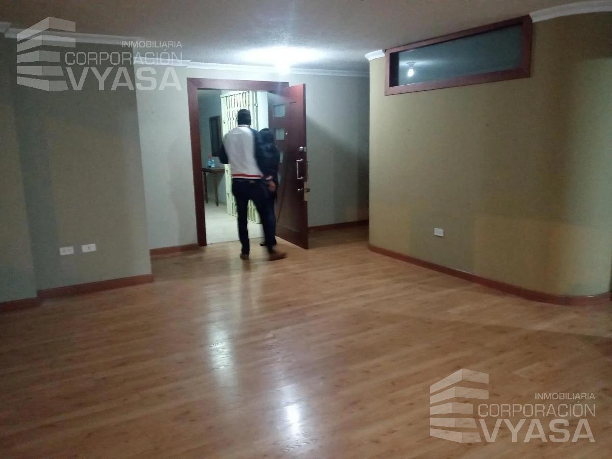 Ibarra - Parroquia San Francisco, Amplio Departamento de Venta 323 m², Imbabura — imagen 4