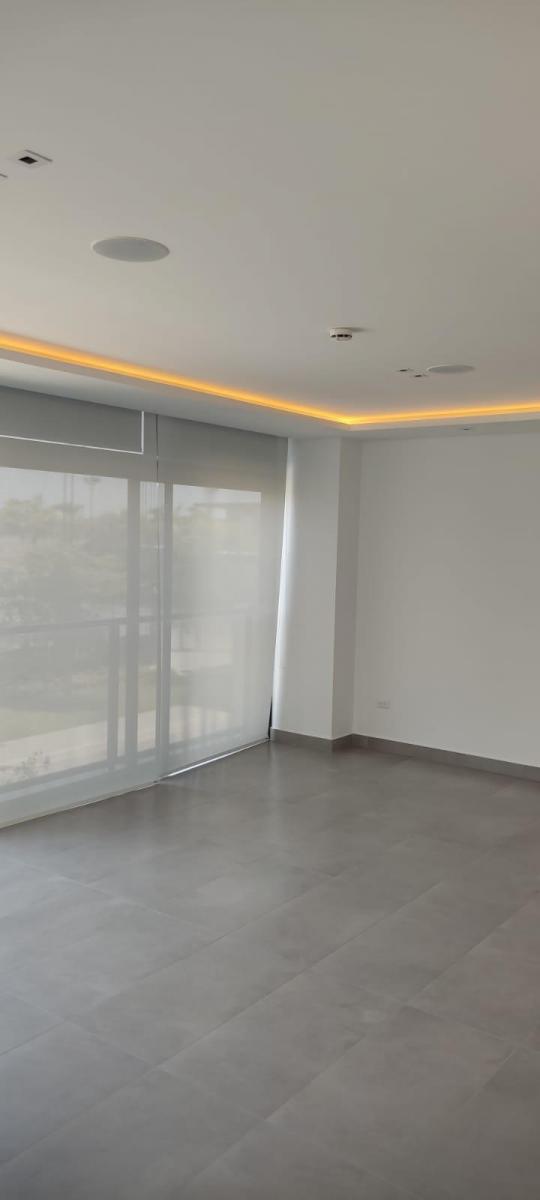 Isla Mocolí Vendo Moderno Departamento de Estreno con Ascensor, Guayas — imagen 4