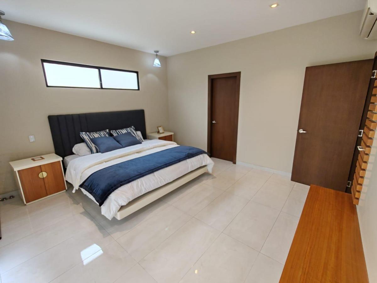 Venta Casa de Estreno - Km 3 Vía a Samborondón - Acabados de Lujo (W. L), Guayas — imagen 4