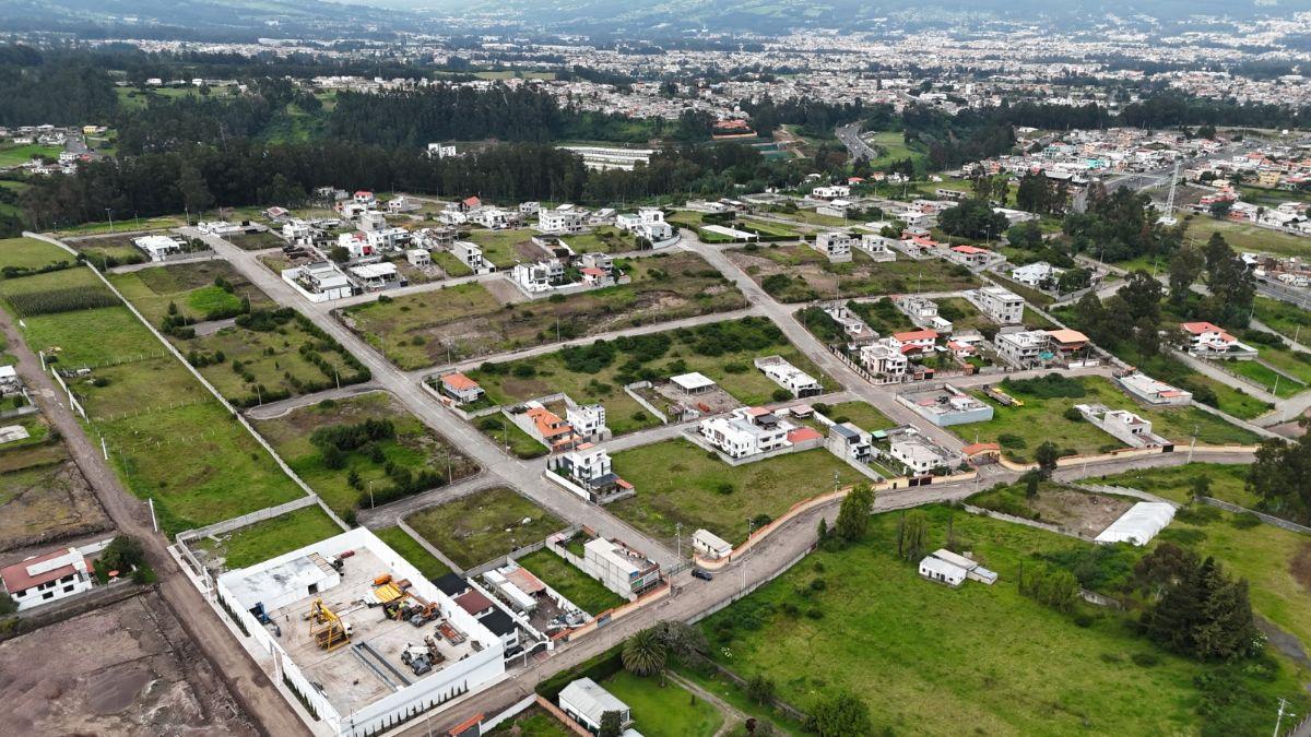 Terrenos de 400 m² y 450 m² con Vista Espectacular a Los Pichinchas Alangasi — imagen 10