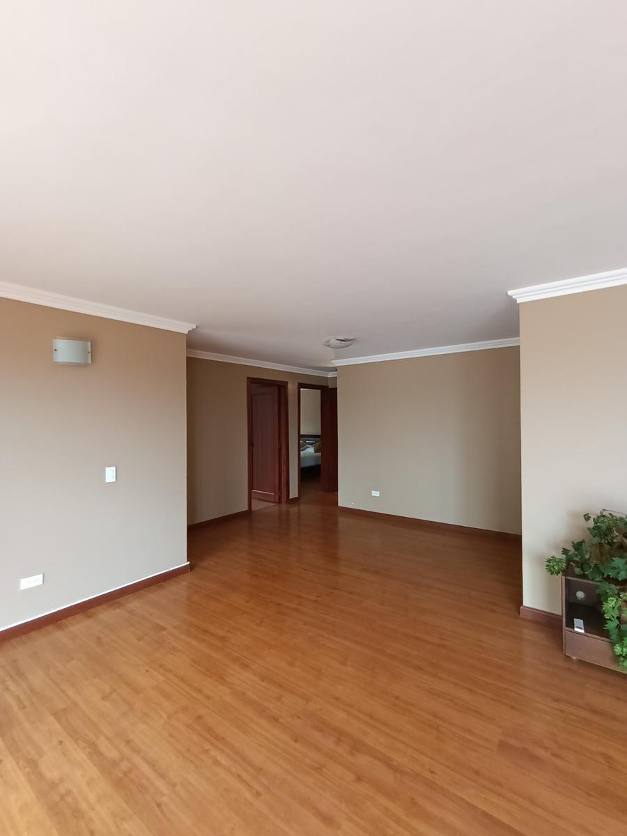 Vendo Expectacular Departamento3 Dorm. con Terraza 85 m² Parqueos 2 — imagen 4