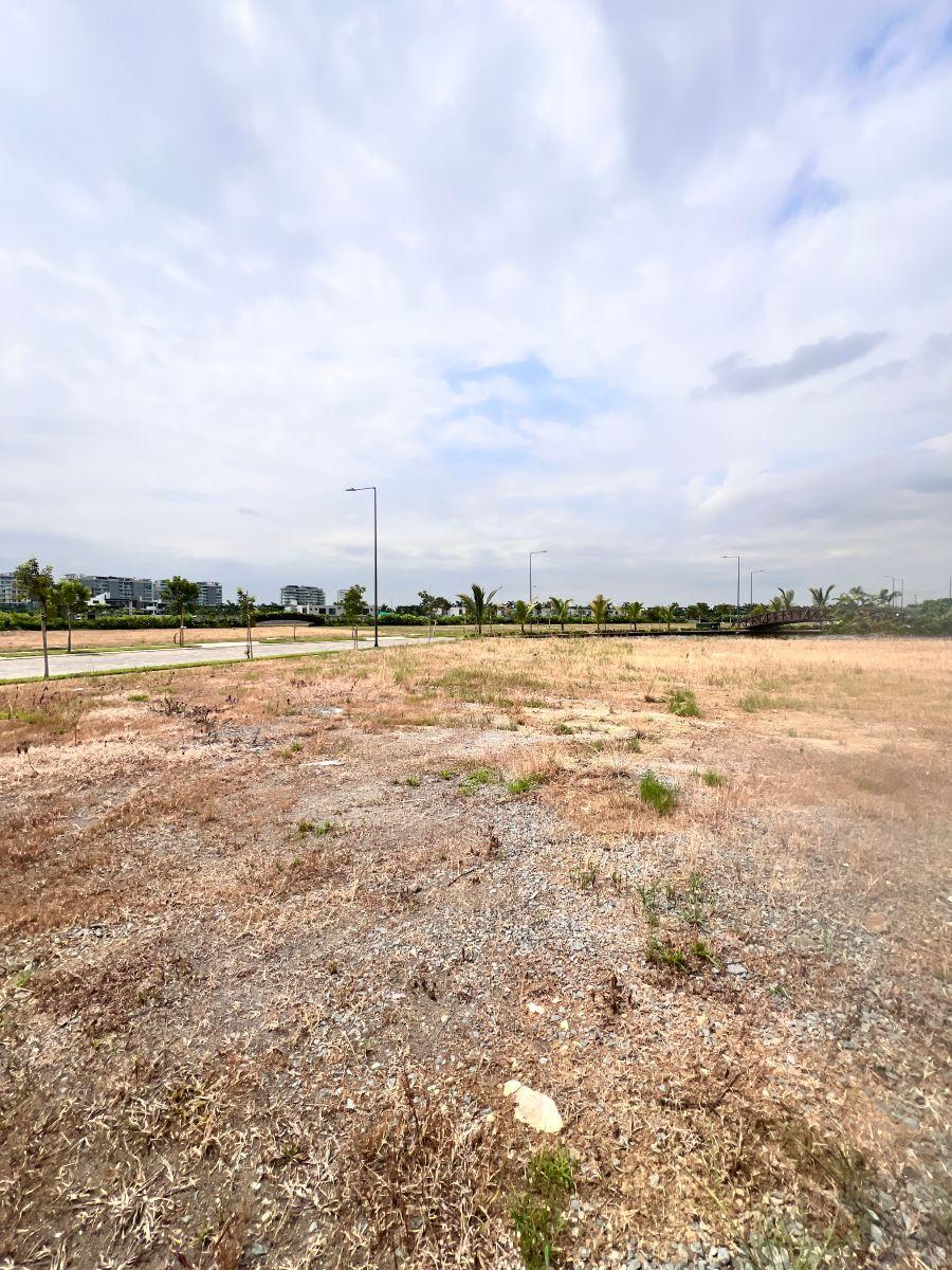 En Venta Lindo Terreno Esquinero Al Canal en “moriah” Isla Mocoli ", Samborondon Km. 6 - 600 m², Guayas — imagen 3