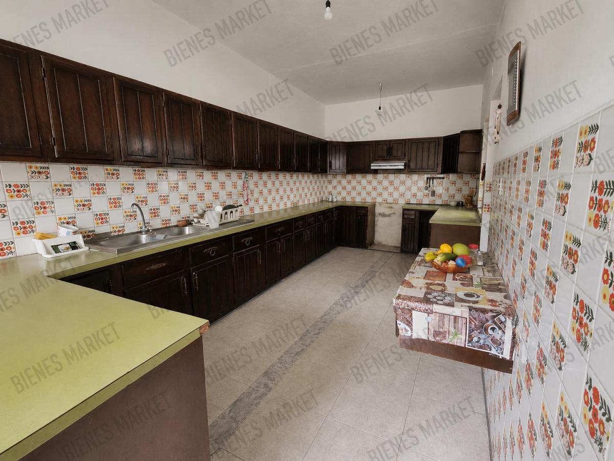 Casa de Venta Para Sector Comercial en La Floresta Considerada Patrimonio Nacional — imagen 5