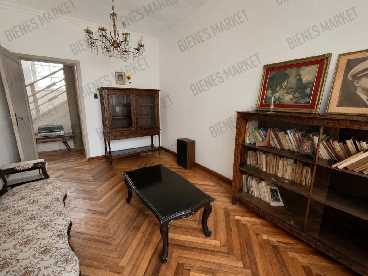 Casa de Venta Para Sector Comercial en La Floresta Considerada Patrimonio Nacional — imagen 4