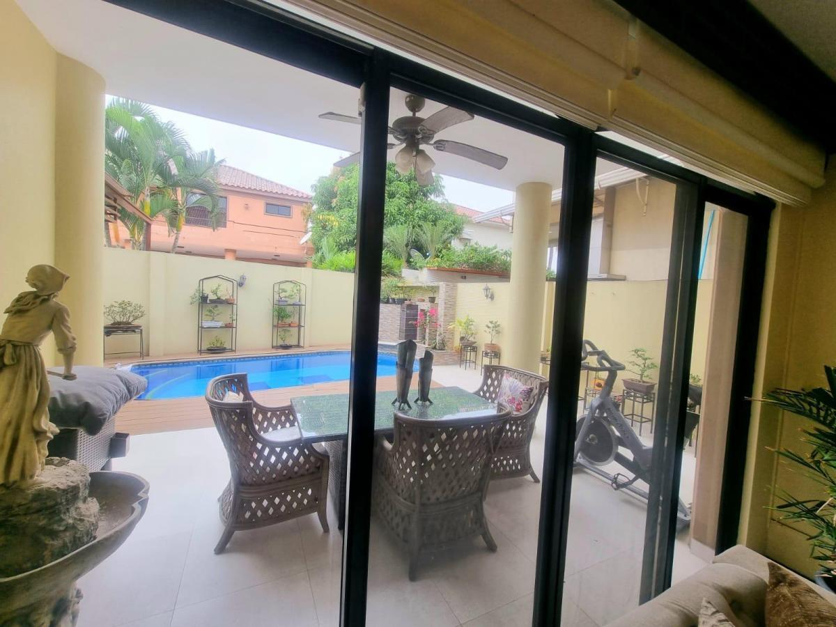 Casa en Venta, Urb. Estancias del Rio, Samborondon, Guayas — imagen 5