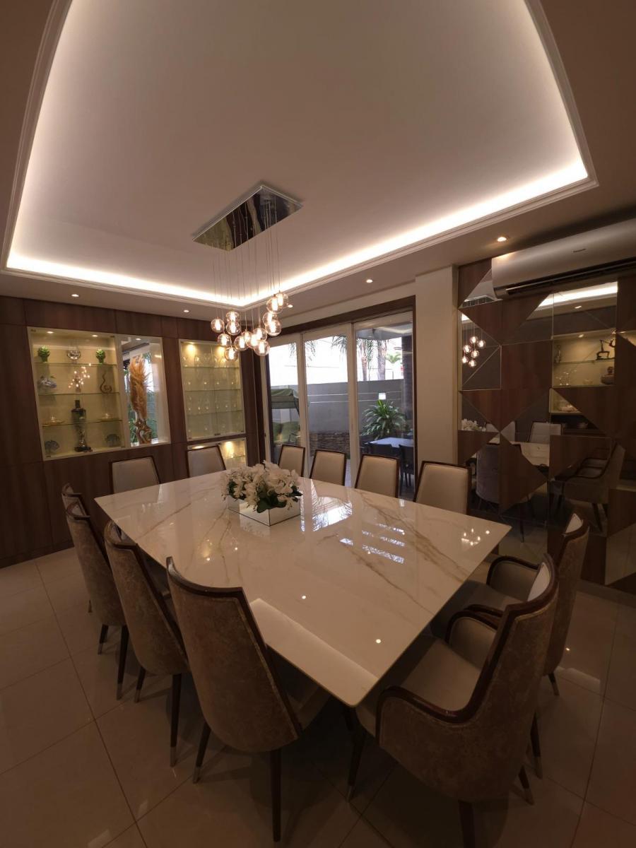 Ciudad Colon - Casa Esquinera de Lujo en Venta - Norte de Gquil, Guayas — imagen 3