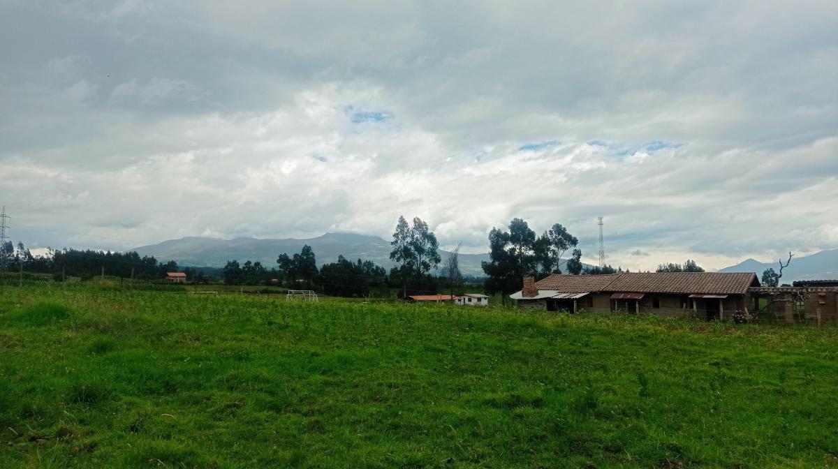 Venta Terreno de 1000 m en San Juan de La Tola - Pintag — imagen 5