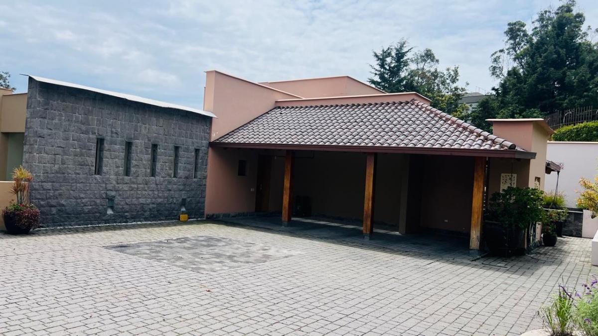 Casa en Venta Independiente, Urbanización Sierra del Moral, Lomas de Monteserrín — imagen 5