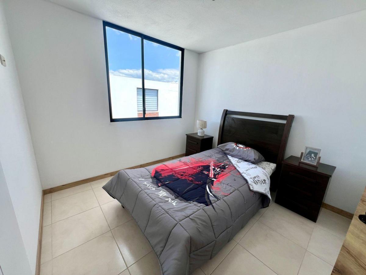 Mv - Sector Puembo, en Venta Casa Vip a Estrenar 3d 105 m², Aplica Credito Miti - Miti — imagen 5