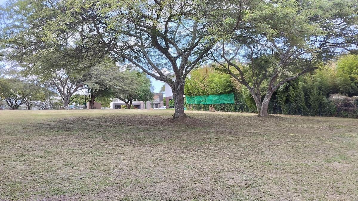 Re/max Futuro Vende Hermoso Terreno de 1.511 m² Urbanización Santa Inés Cumbaya — imagen 5