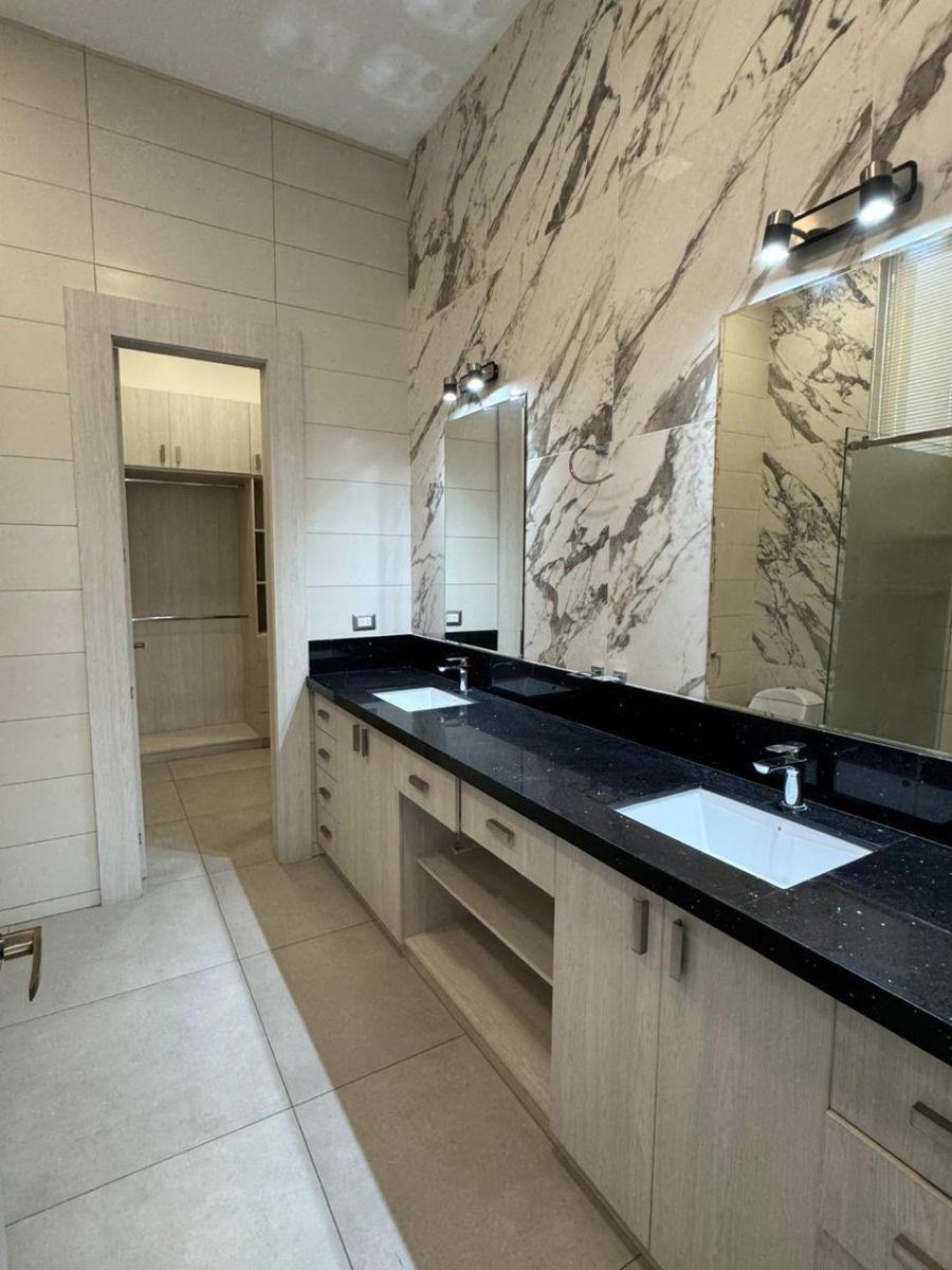 Samborondon Km 8 Aires de Batan Casa Al Lago en Venta, Guayas — imagen 4