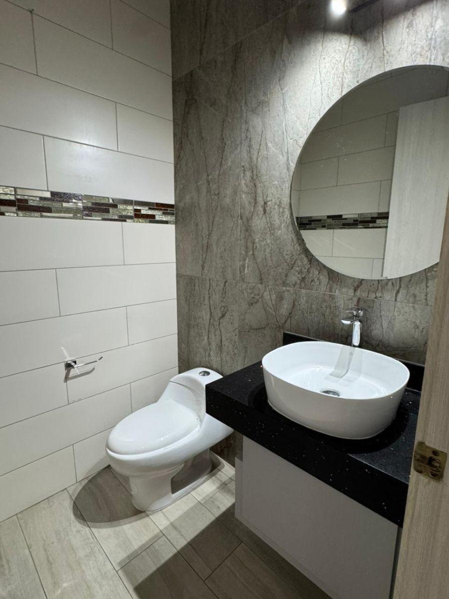 Samborondon Km 8 Aires de Batan Casa Al Lago en Venta, Guayas — imagen 3