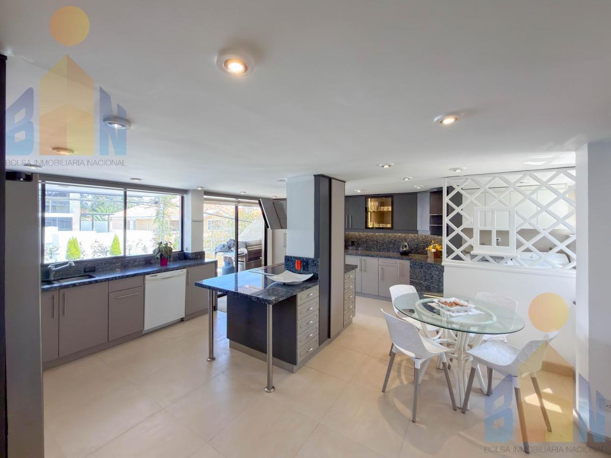 Casa en Venta (Miravalle / Cumbayá) — imagen 3