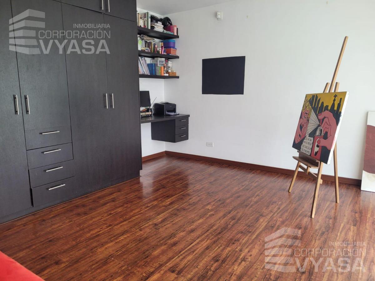 San Juan - Cumbayá, Bonita Casa de Venta de 196 m² de 3 Dorm. — imagen 3
