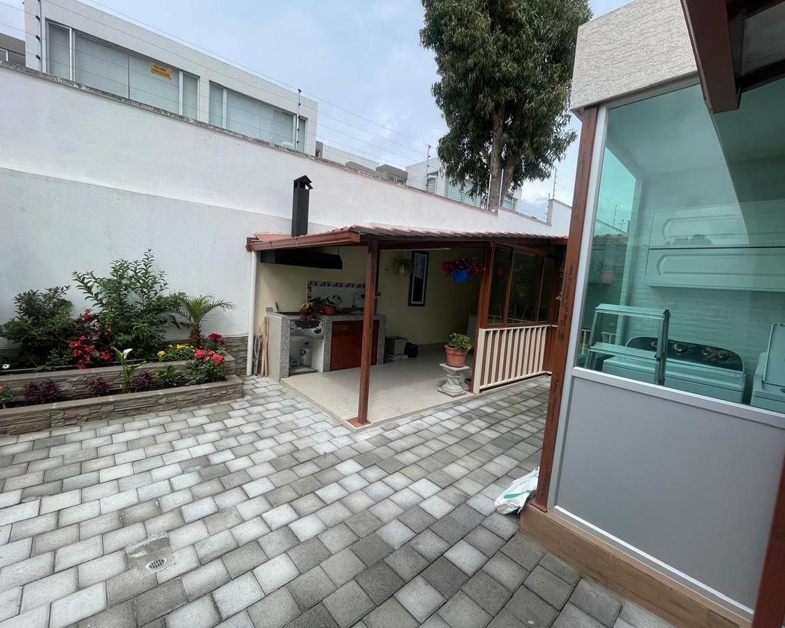 En Venta Casa en Tumbaco Conjunto Privado - a Una Cuadra de La Interoceanica - *mm — imagen 3