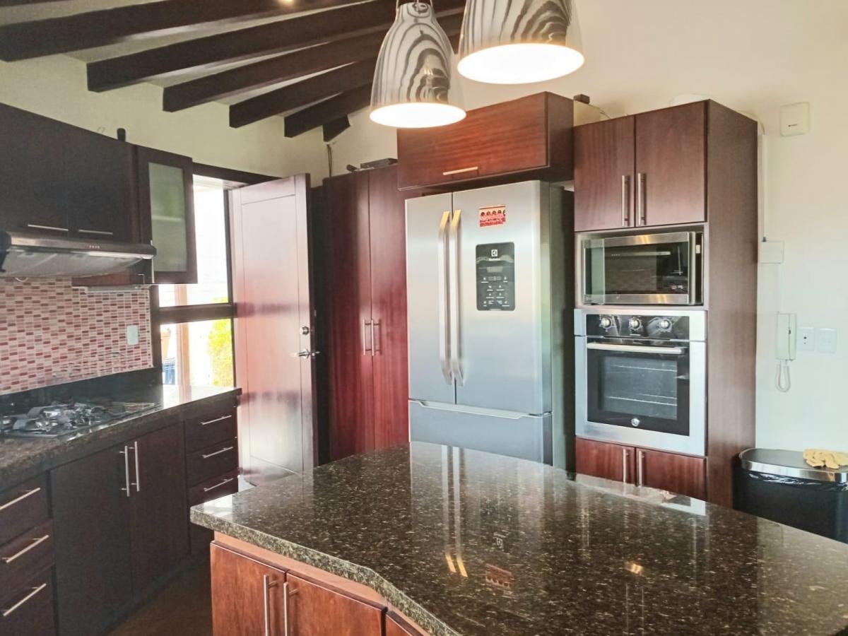 Casa de Venta en Nayon — imagen 4