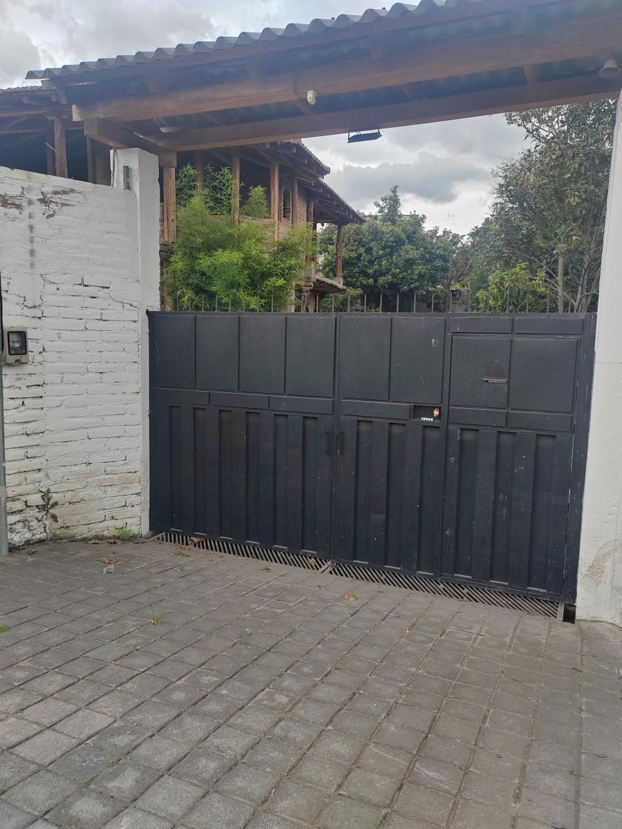 Vendo Terreno con Casa en Obra Gris en Tumbaco Sector El Carrizal — imagen 3