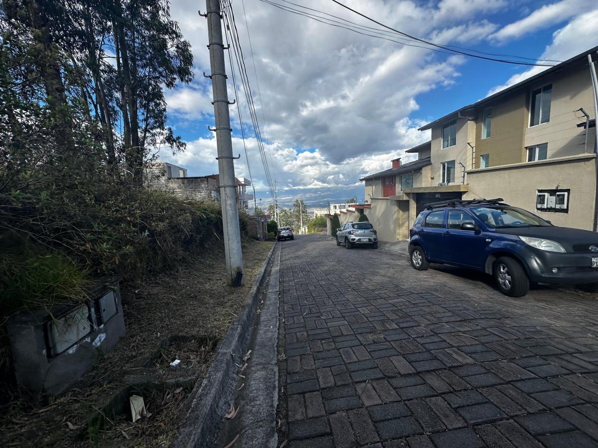 Se Vende Terreno Dentro de Urbanización Sector Embajada Americana — imagen 3