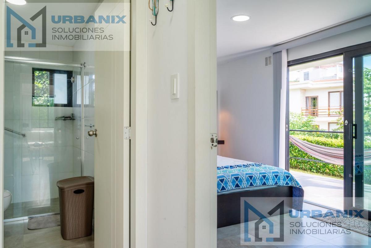 Lista! Amoblada! Casa en Urbanización Playa Escondida - Jama Manabí, Manabí — imagen 5