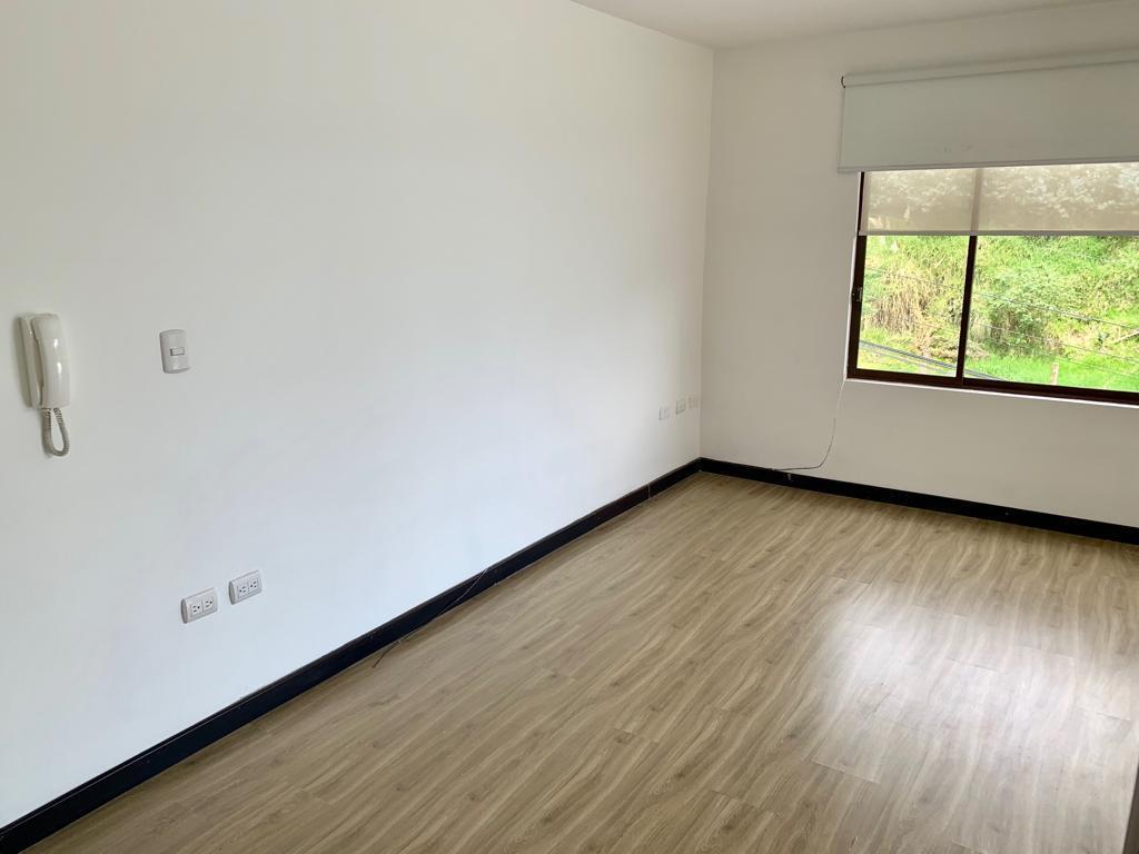 Casa 4 Dorm., Urbanización Misicata, Azuay — imagen 3