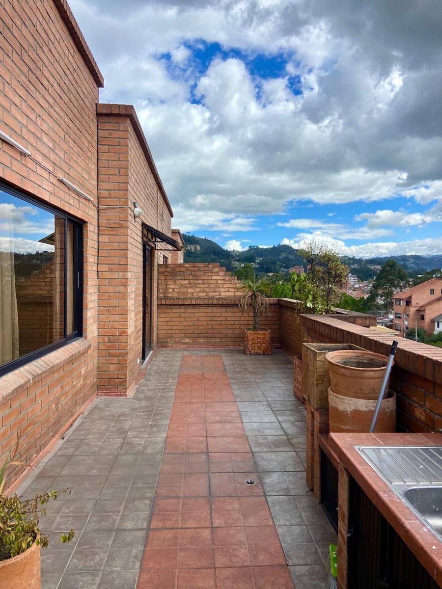Hermoso Departamento en Venta, Sector Virgen de Bronce, Azuay — imagen 5