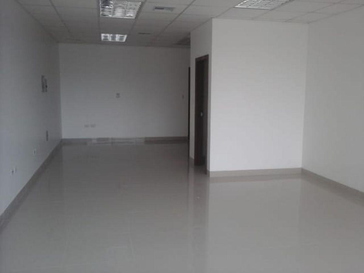 Oficina en Venta en Principal de Villa Club - Av Leon Febres Cordero (Rg), Guayas — imagen 9