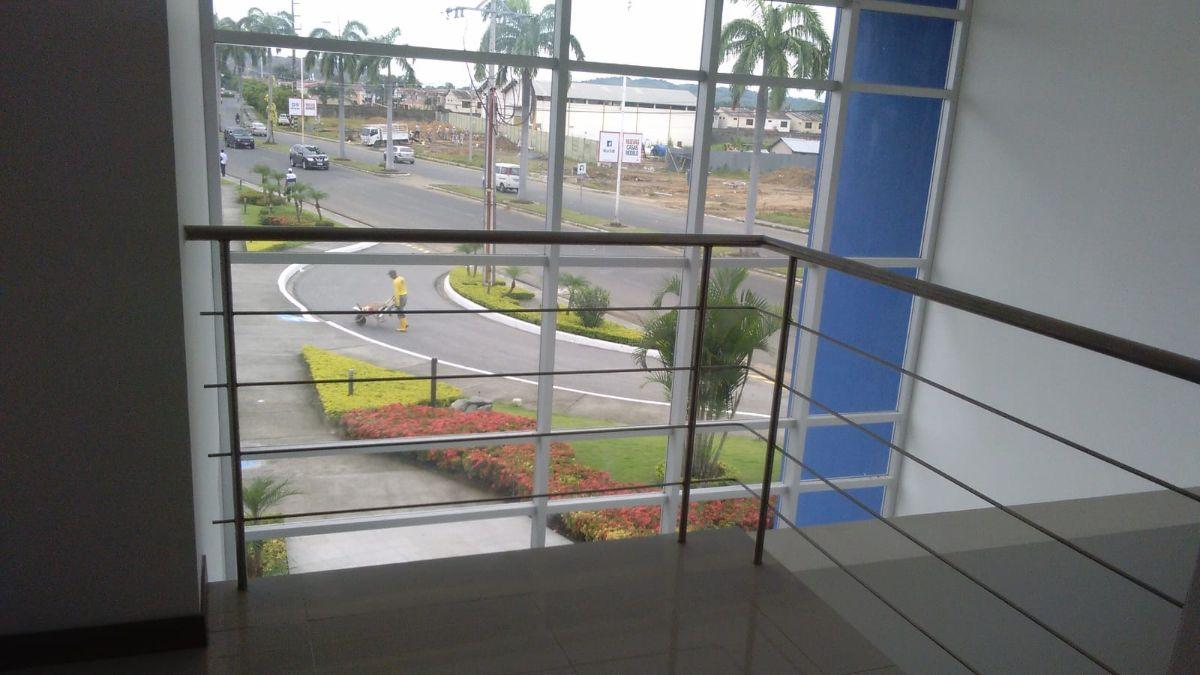 Oficina en Venta en Principal de Villa Club - Av Leon Febres Cordero (Rg), Guayas — imagen 5